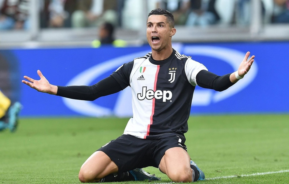 哪怕不算欧国联、阿拉冠级别的冠军！梅西的冠军数都多于决赛数！