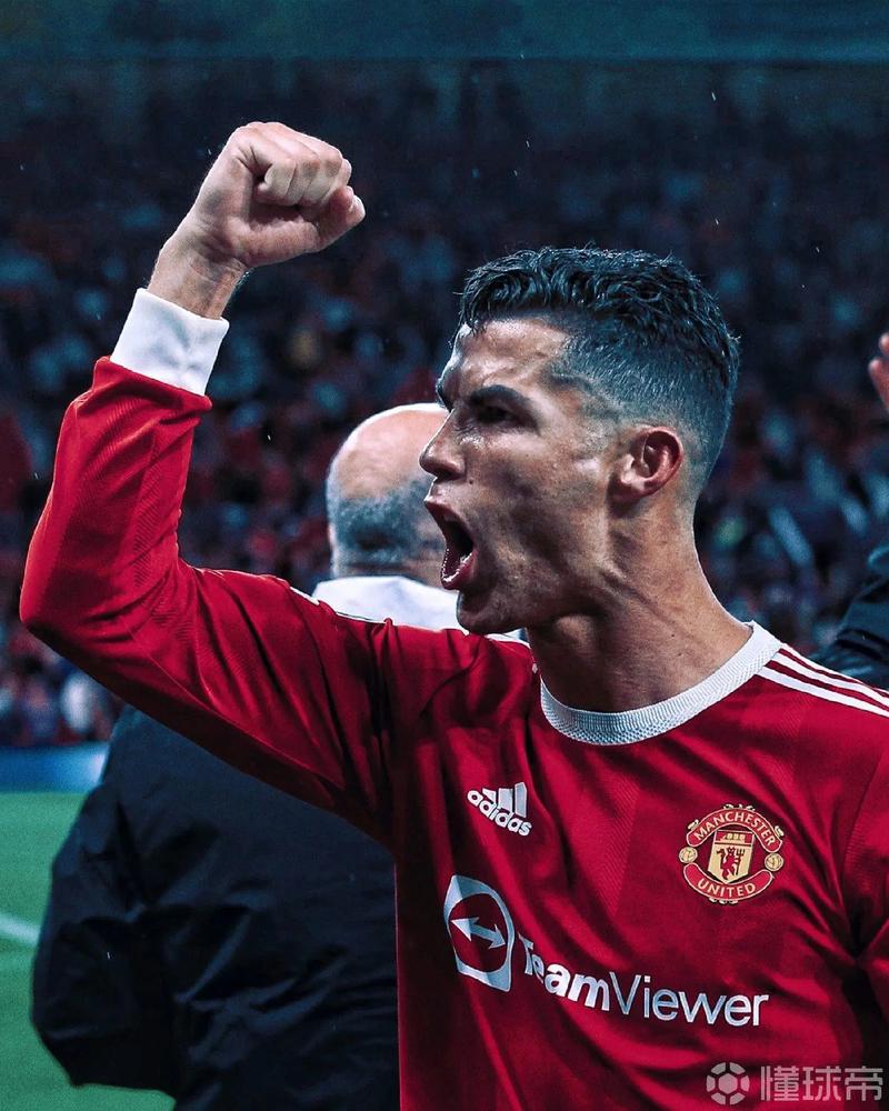 世界杯决赛于7月20日凌晨3点开球；半决赛也将在3点开球