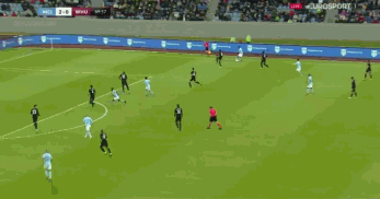 维埃里：迪马尔科传中能力全欧最强，他的左路传中20年未见